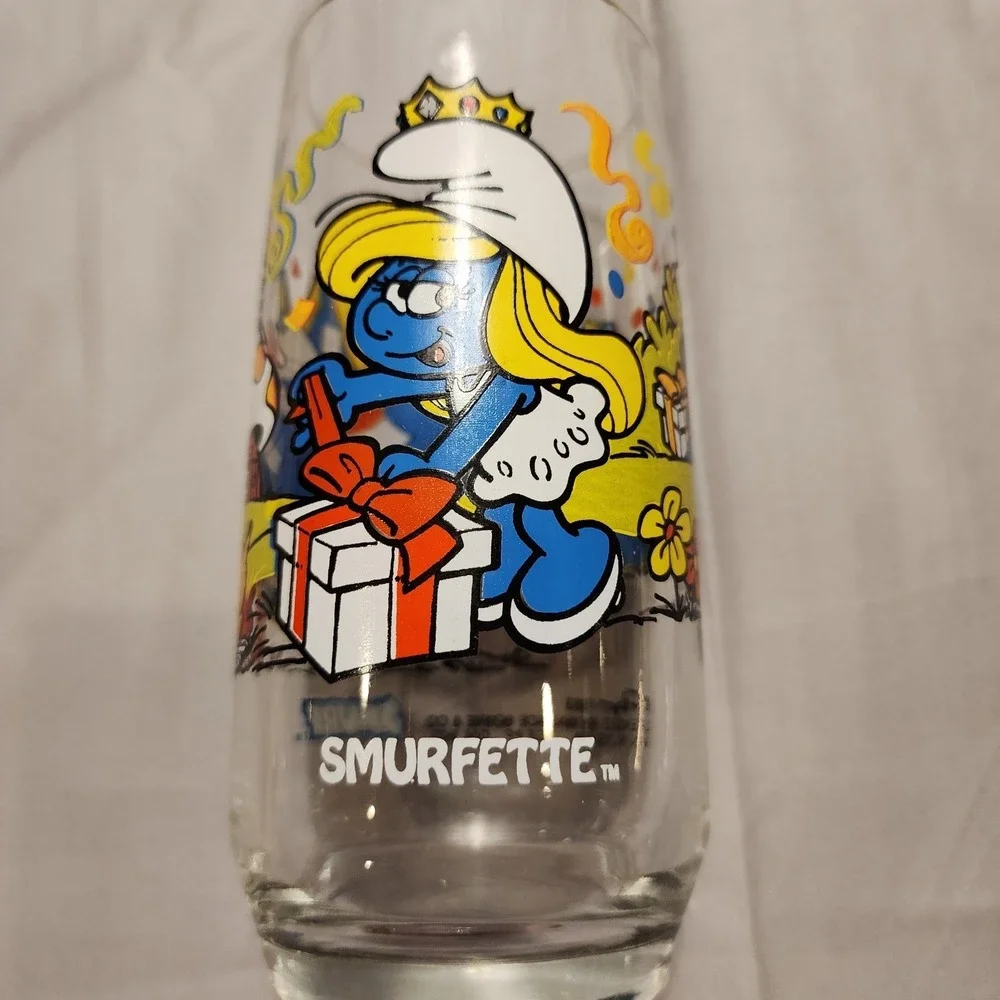 Vintage 1983 Smurf Glasses Set Of 4‎ Smurfette, Hefty, Baker, Handy, Harmony